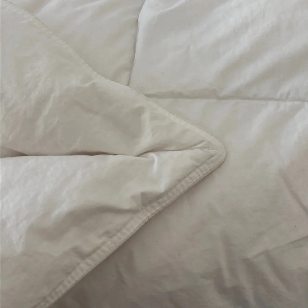White goose down duvet full/queen - Picture 2 of 4
